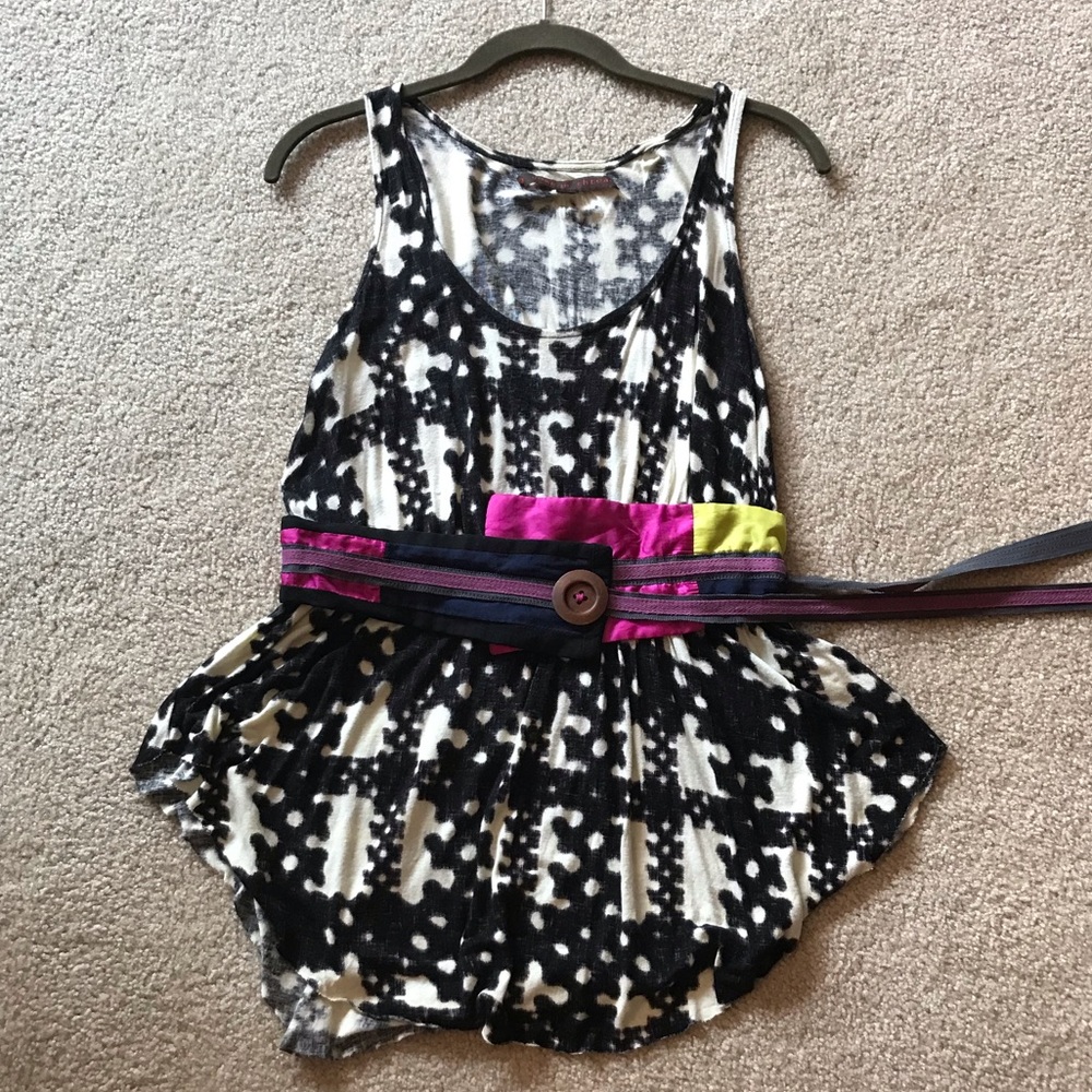 Common Thread Multicolored Sleeveless Top. Size S